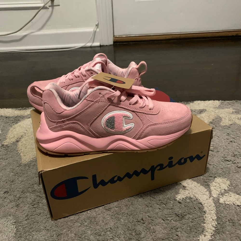 Champion pink shoes, ds size 6 y (youth)
